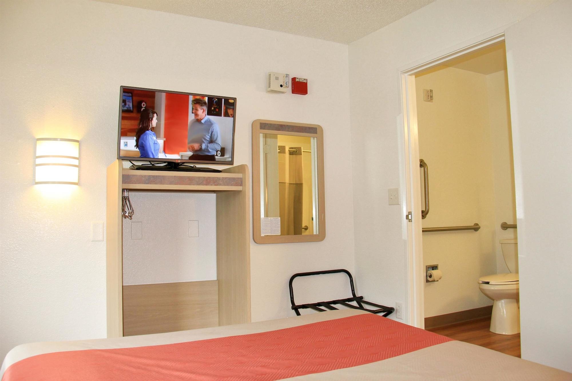 Motel 6-Enfield, Ct - Hartford Екстериор снимка